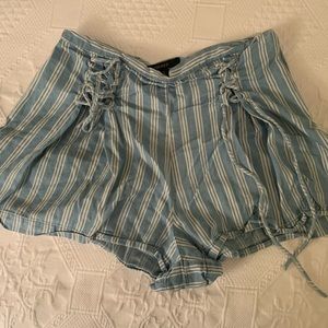 Forever 21 striped shorts size S